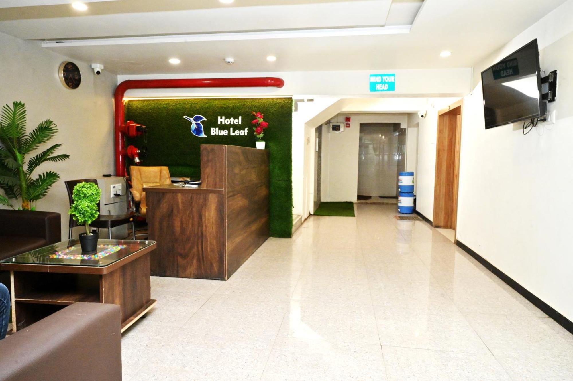 Hotel Blue Leaf Rajkot Exterior photo